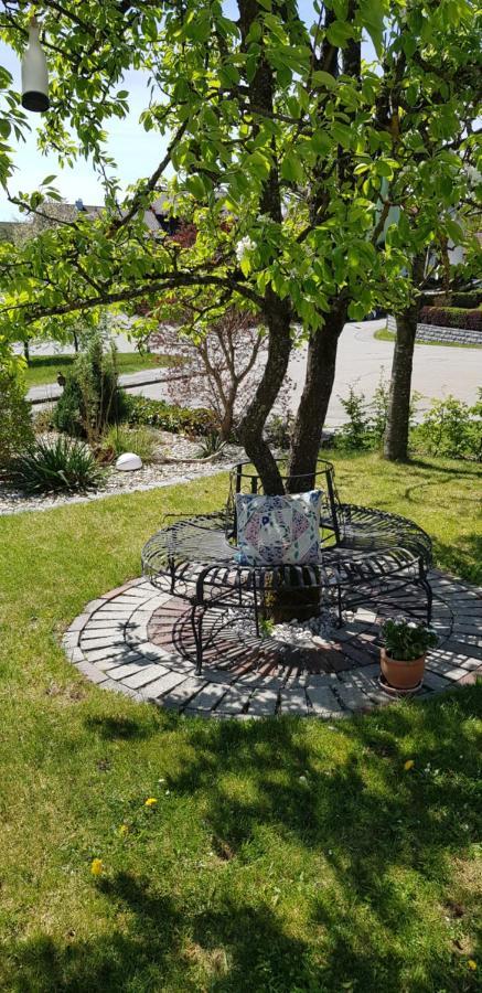 Stilvolles Apartment "Romantic" Neukirchen vorm Wald Zewnętrze zdjęcie