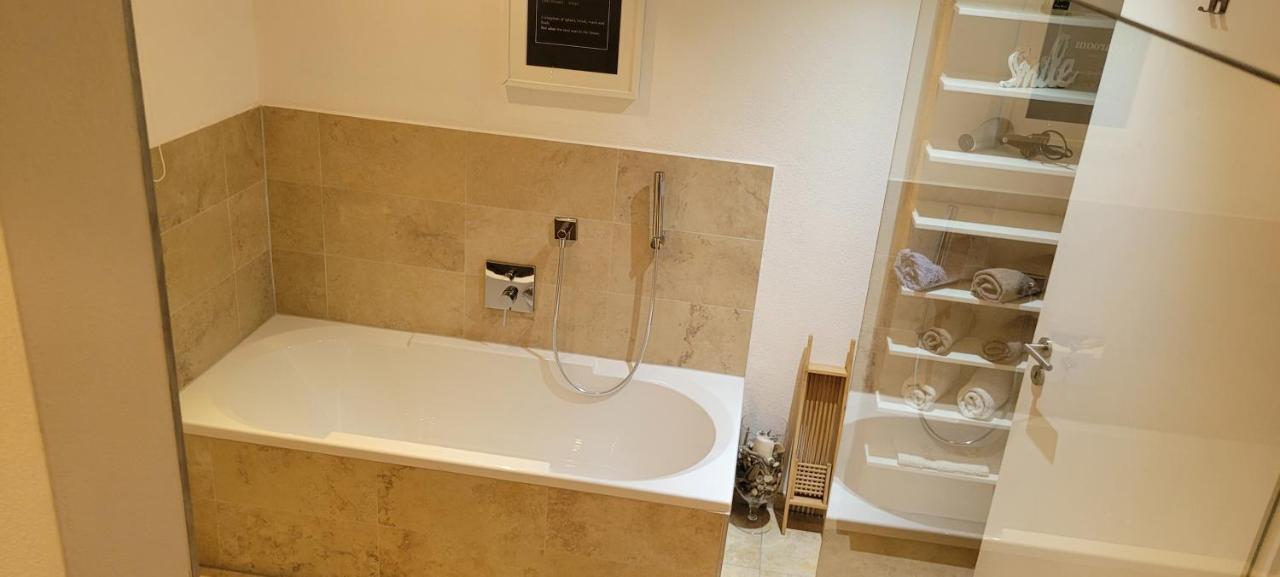 Stilvolles Apartment "Romantic" Neukirchen vorm Wald Zewnętrze zdjęcie